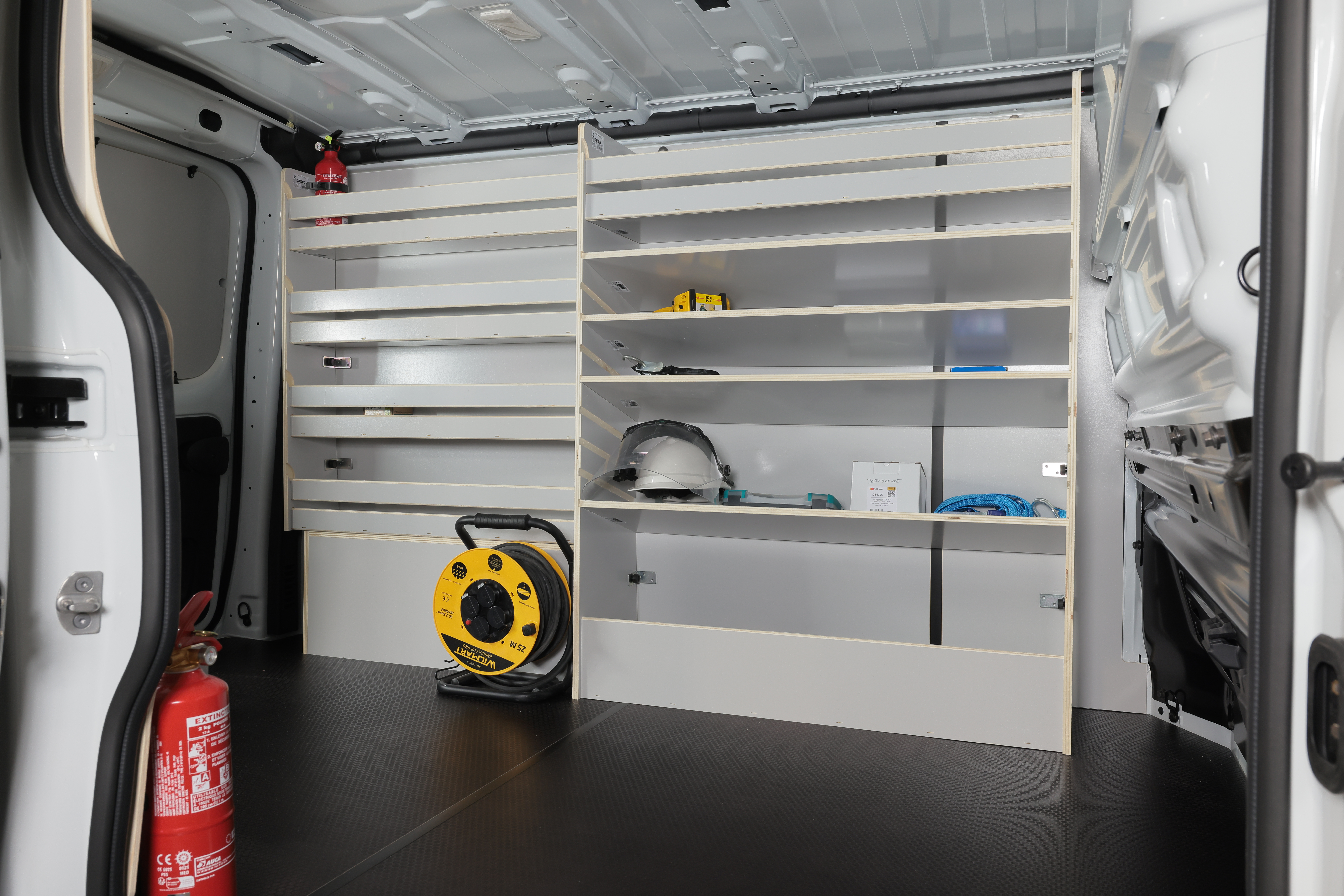 Présentation aménagement NISSAN NV300 2016-PRIMASTAR 2022